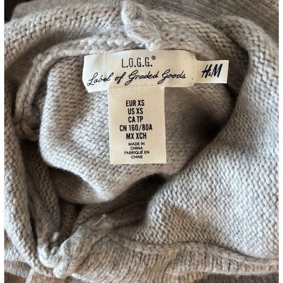 H&M L.O.G.G. Hooded Boyfriend Oversize Knit Wool Blend Sweater Womens XSMALL - Picture 9 of 12